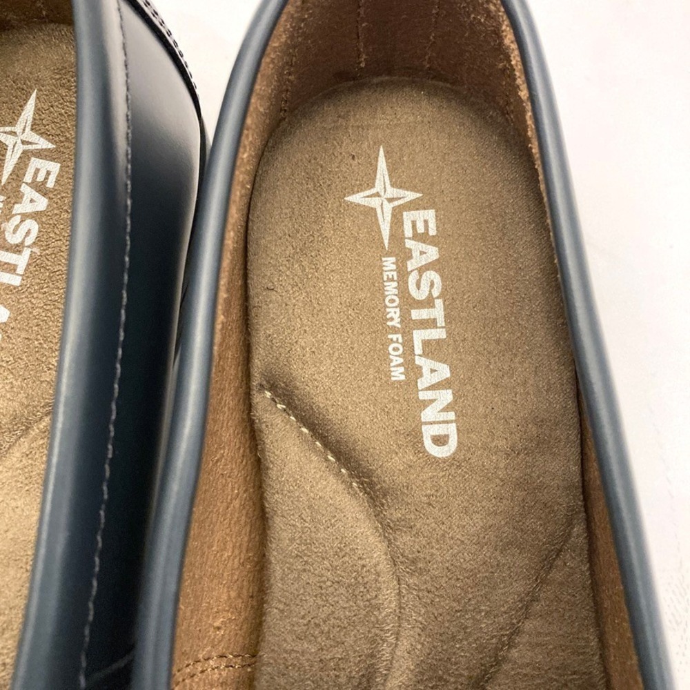 EASTLAND Classic II Penny Loafers Shoe Navy Blue Leather Memory Foam Womens 8.5W - Picture 9 of 10